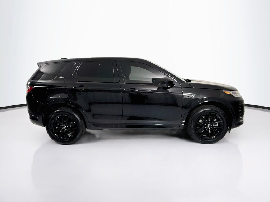 New 2026 Land Rover Discovery Sport Landmark AWD/4WD image 4