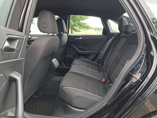 Certified 2024 Volkswagen Jetta Sport FWD image 10