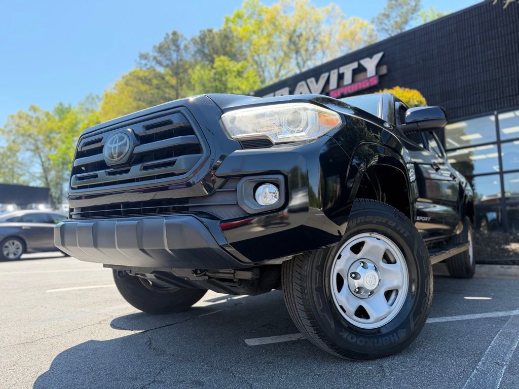 Used 2018 Toyota Tacoma SR RWD image 2