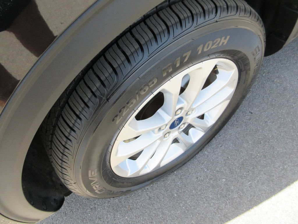 Used 2020 Ford Escape SE AWD/4WD image 13