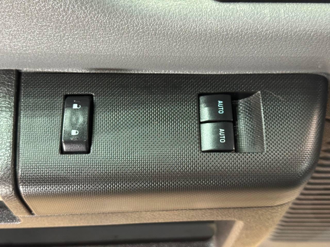 Used 2015 Ford F250 XL w/ Power Equipment Group RWD image 17