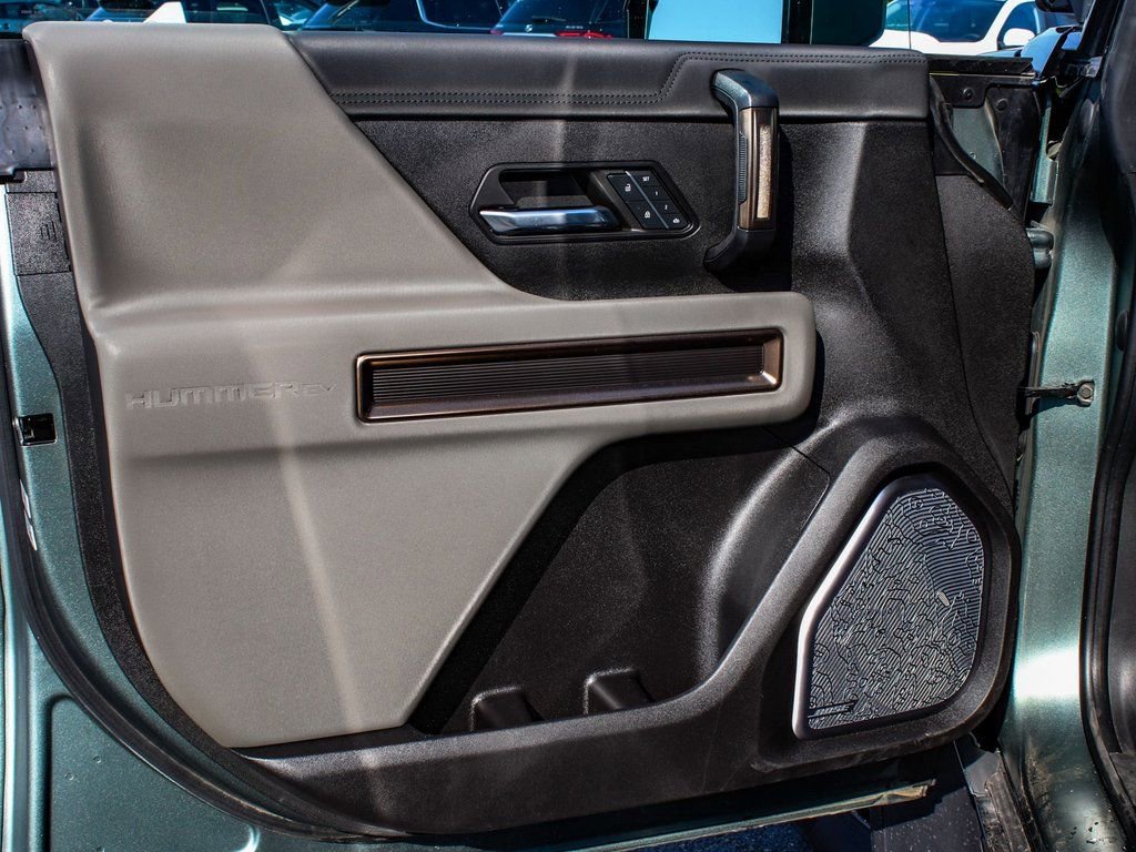 Used 2024 GMC Hummer EV 3X w/ Extreme Off-Road Package image 8