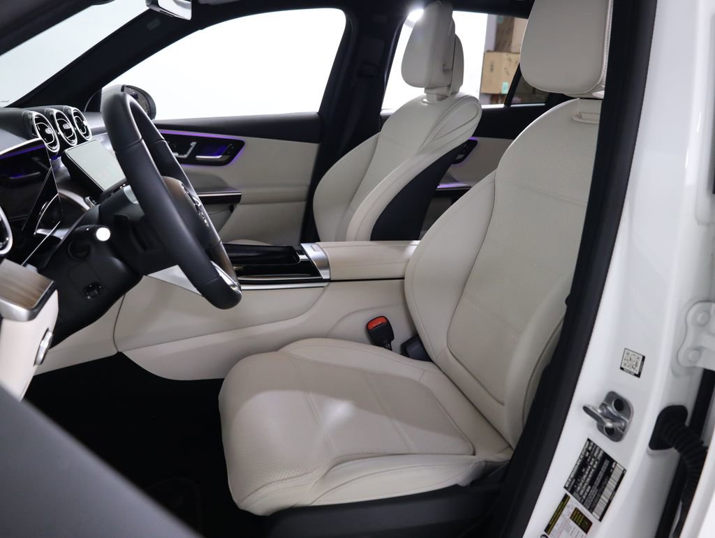 Used 2026 Mercedes-Benz GLC 300 4MATIC image 26