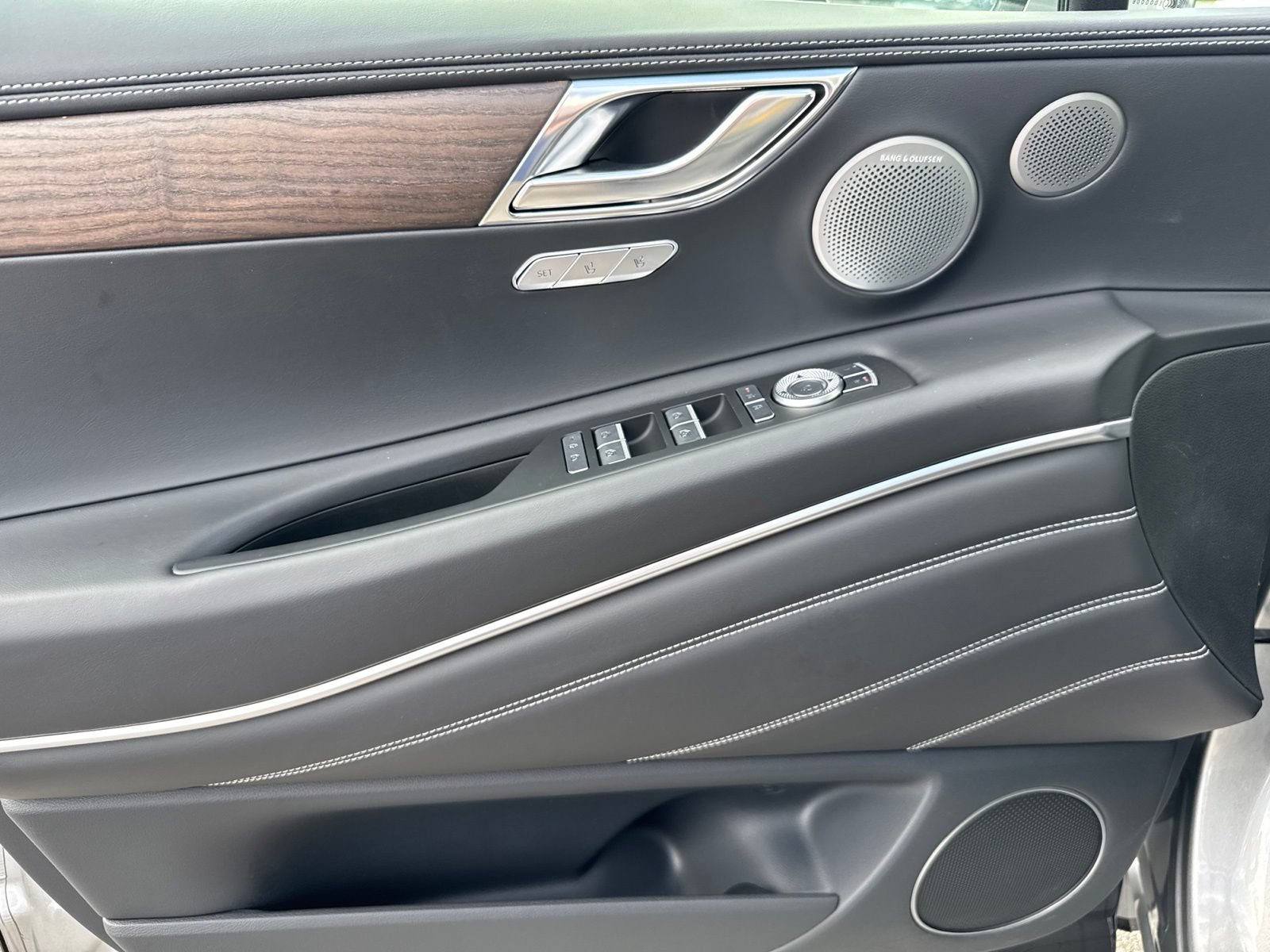 New 2026 Genesis GV80 3.5T Prestige AWD/4WD image 23