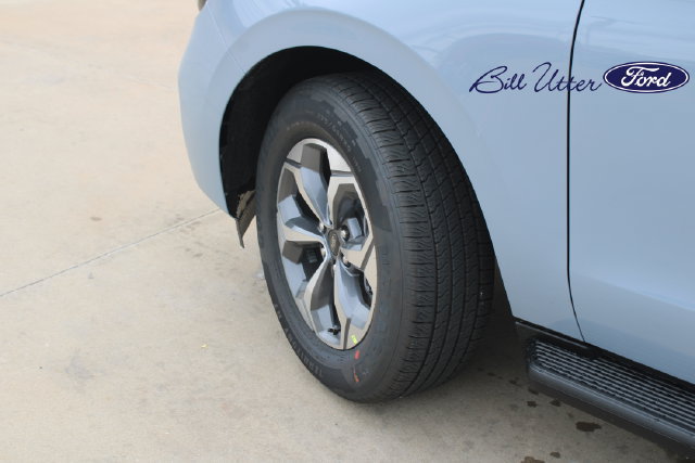 New 2027 Ford Expedition Active RWD image 5
