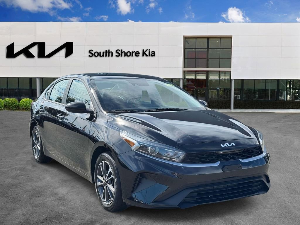 Used 2022 Kia Forte LXS