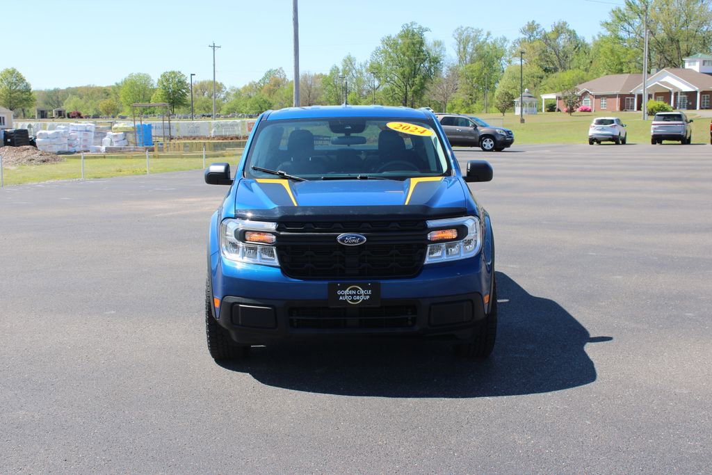 Used 2024 Ford Maverick XL image 3