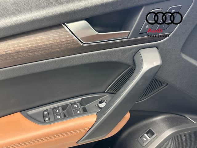 Used 2025 Audi Q5 2.0T Premium Plus w/ Premium Plus Package image 33