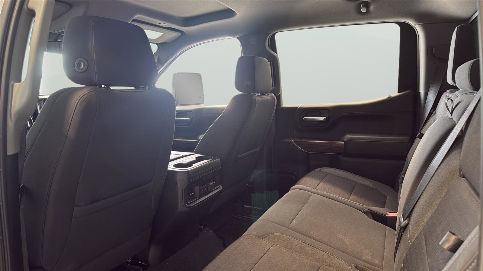 Used 2021 Chevrolet Silverado 1500 LT Trail Boss w/ Convenience Package II AWD/4WD image 16