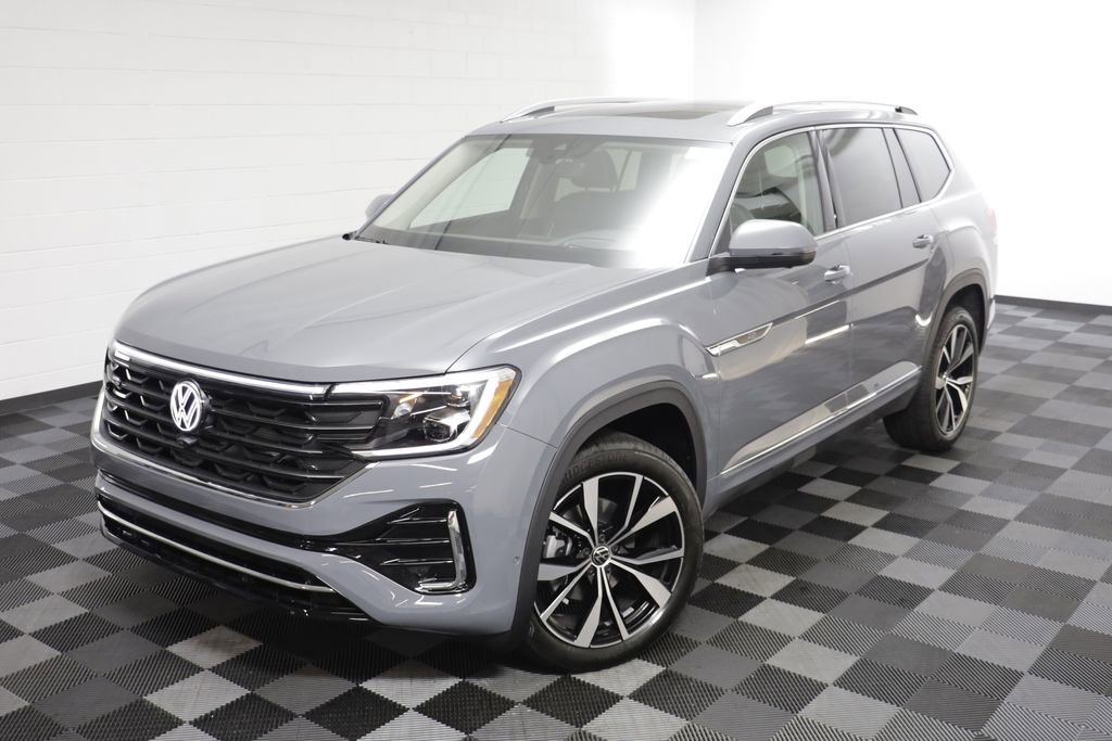 New 2026 Volkswagen Atlas SEL Premium R-Line AWD/4WD image 2