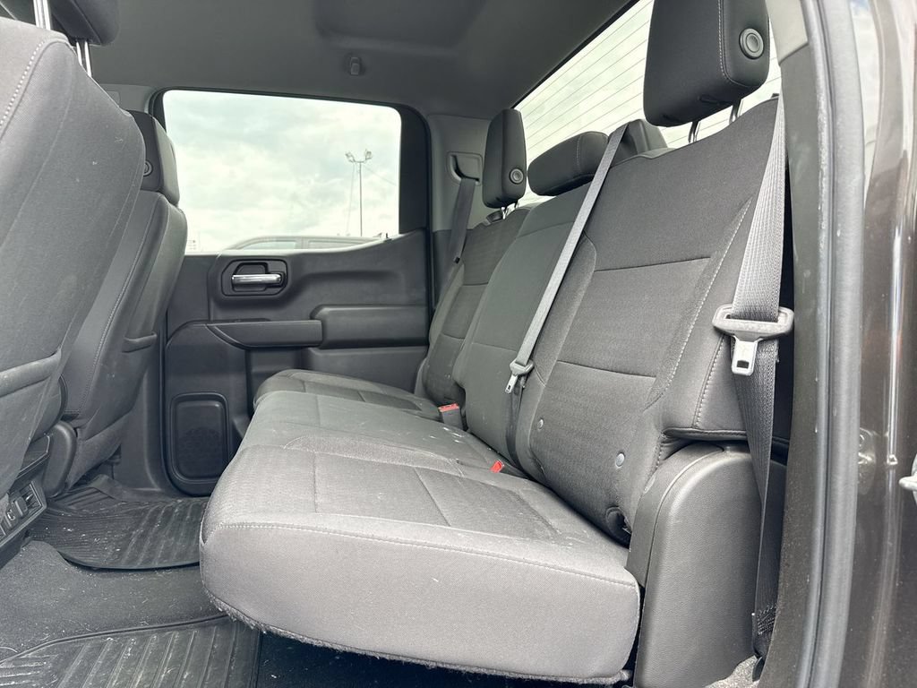 Used 2021 Chevrolet Silverado 1500 LT AWD/4WD image 14