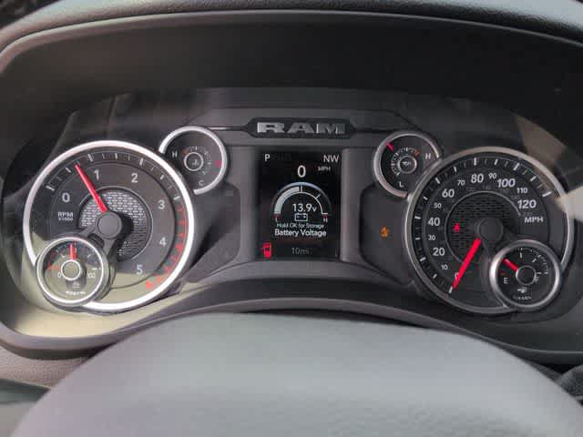 New 2026 RAM 3500 Big Horn AWD/4WD image 34