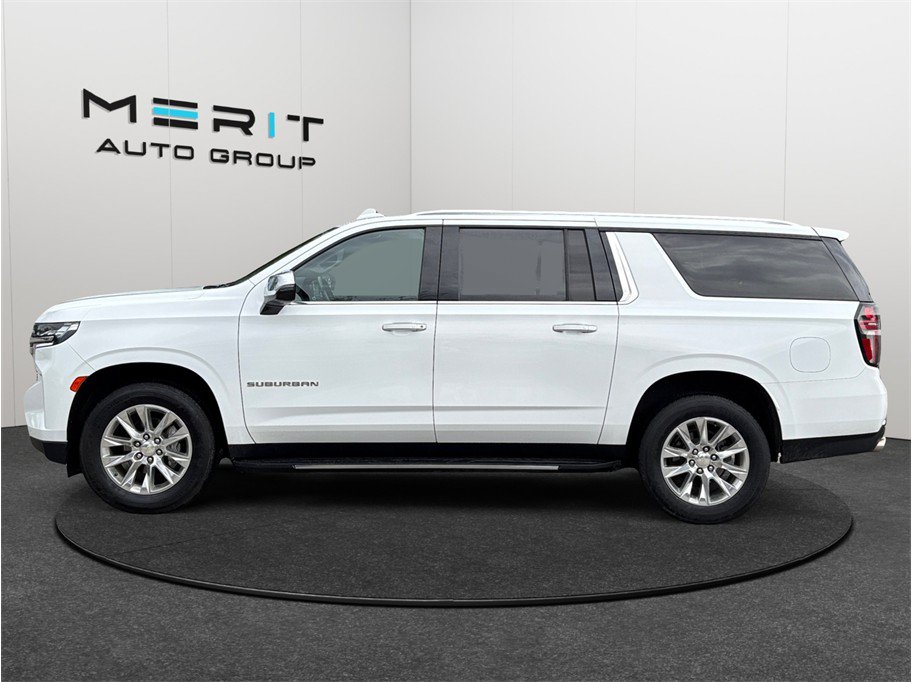 Used 2021 Chevrolet Suburban Premier RWD image 5