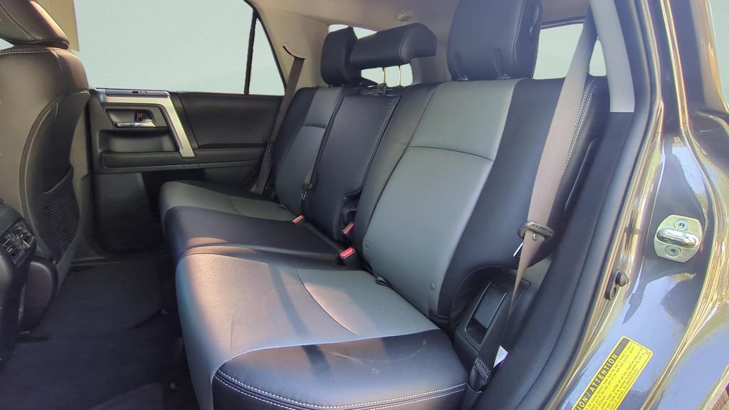 Used 2023 Toyota 4Runner SR5 Premium w/ Moonroof Package AWD/4WD image 10