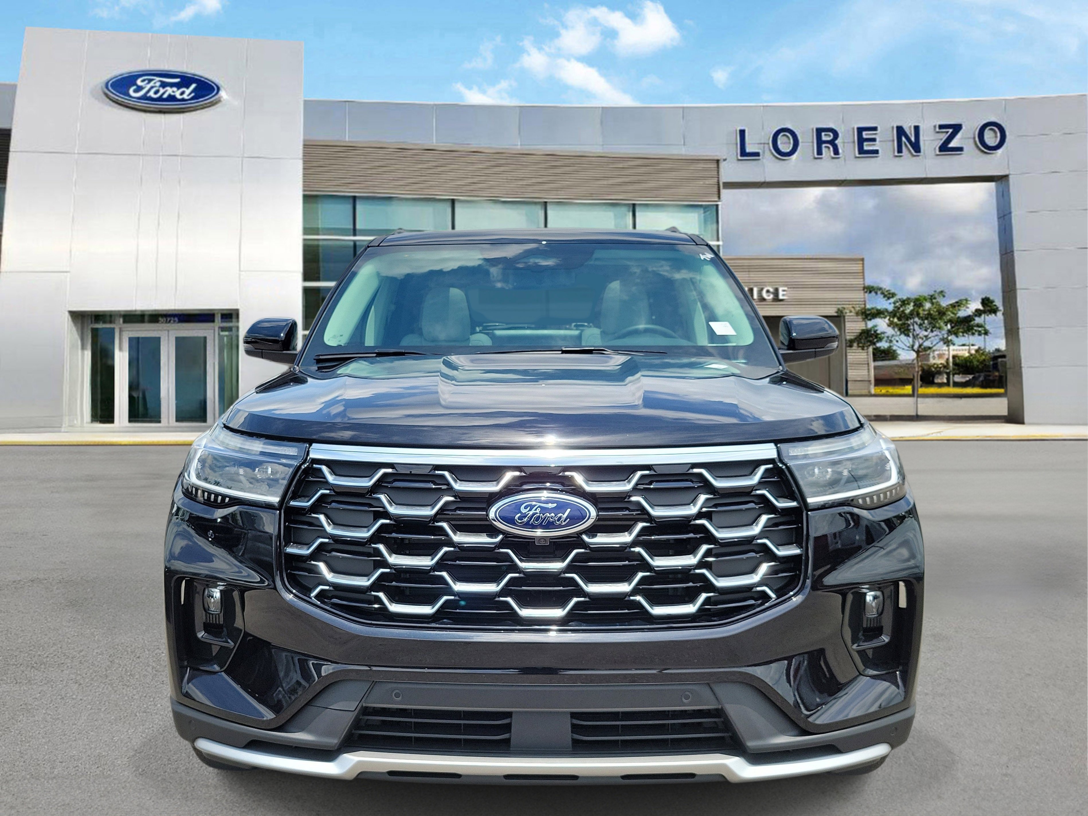 New 2026 Ford Explorer Platinum w/ LUX Leather Package AWD/4WD image 2