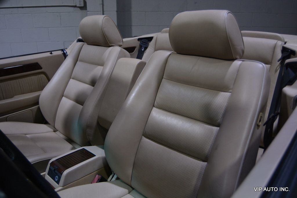 Used 1995 Mercedes-Benz E 320 Convertible image 25