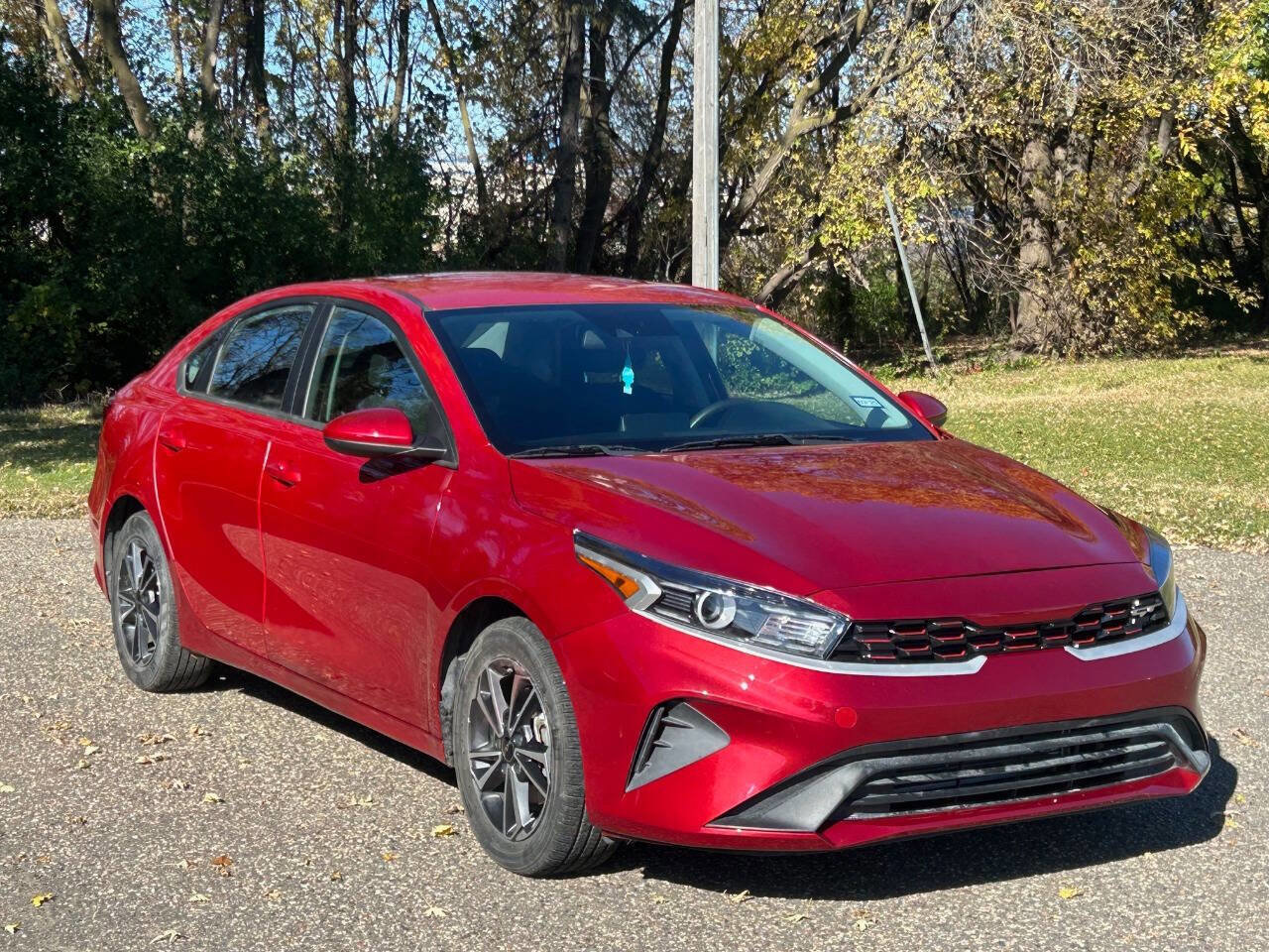 Used 2022 Kia Forte LXS image 1