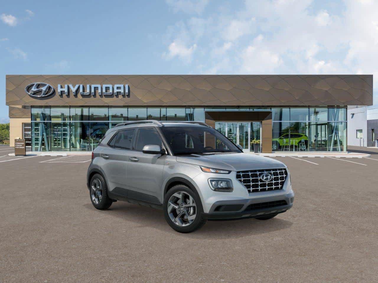 Used 2026 Hyundai Venue SEL FWD image 2