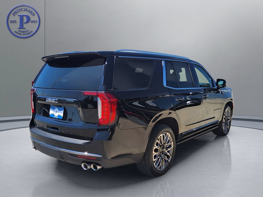 Used 2024 GMC Yukon Denali Ultimate AWD/4WD image 7