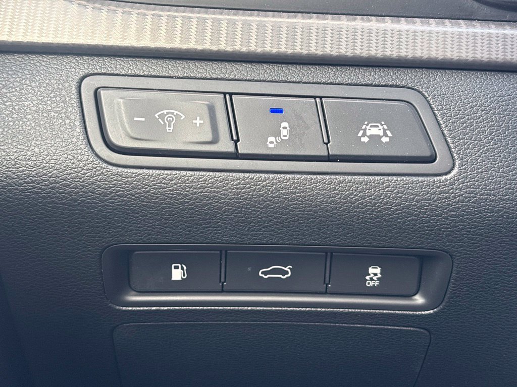 Used 2018 Hyundai Sonata Limited FWD image 32