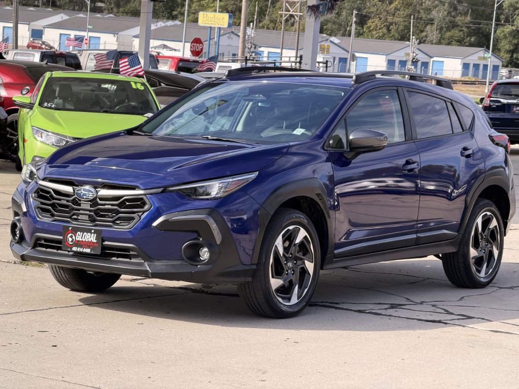Used 2024 Subaru Crosstrek 2.5i Limited image 3