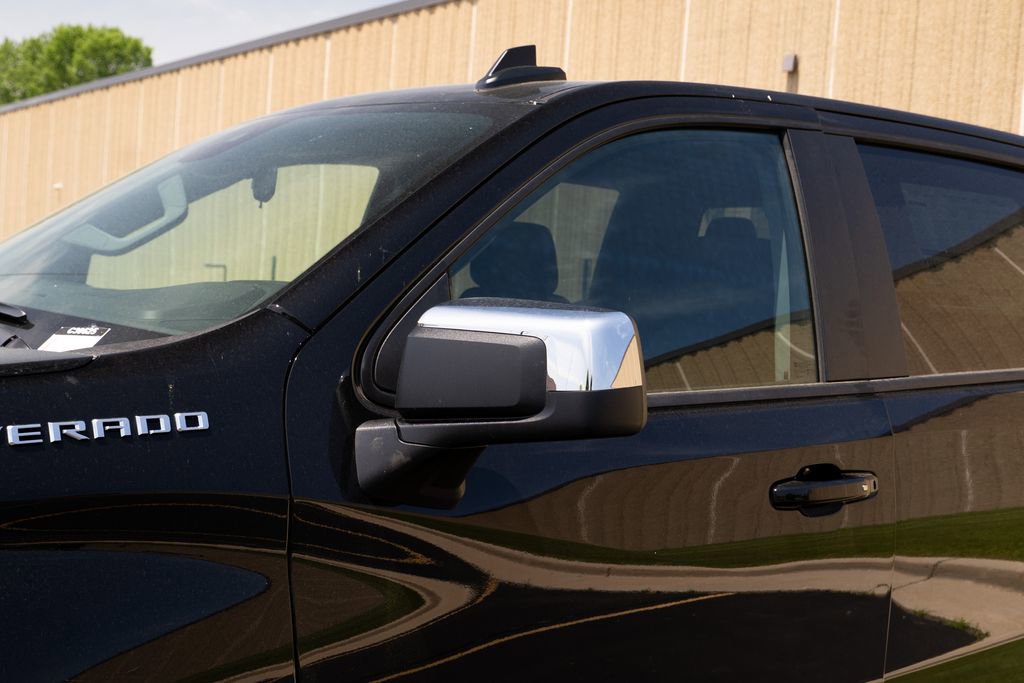 New 2025 Chevrolet Silverado 1500 LT image 9