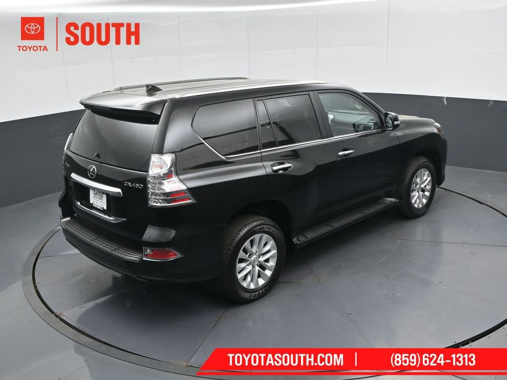 Used 2023 Lexus GX 460 Premium w/ Premium Package image 54
