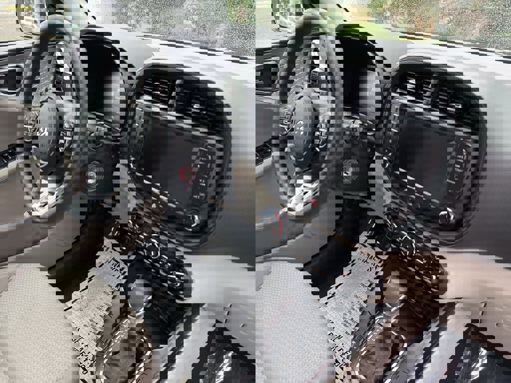 Used 2023 Kia Soul LX image 18