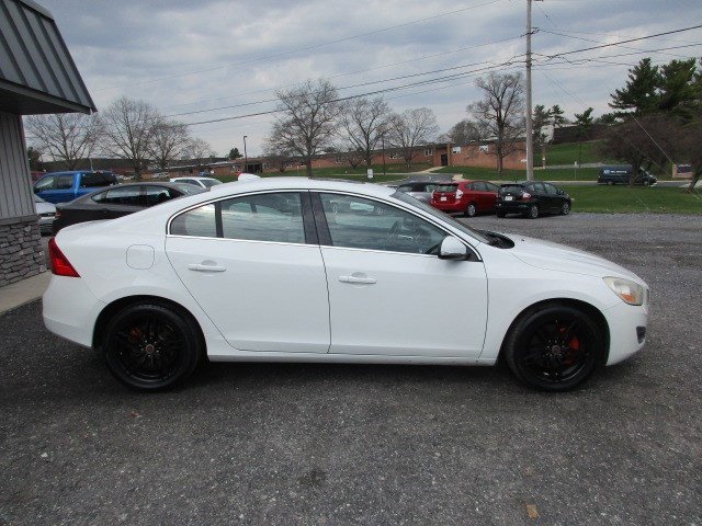 Used 2013 Volvo S60 T5 image 9