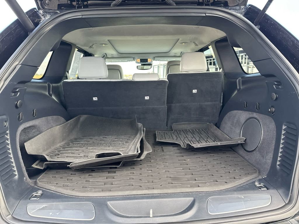 Used 2019 Jeep Grand Cherokee Summit AWD/4WD image 11