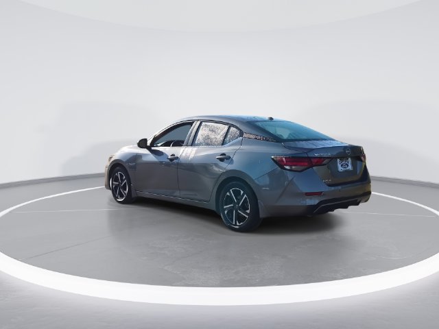 Used 2024 Nissan Sentra SV FWD image 6
