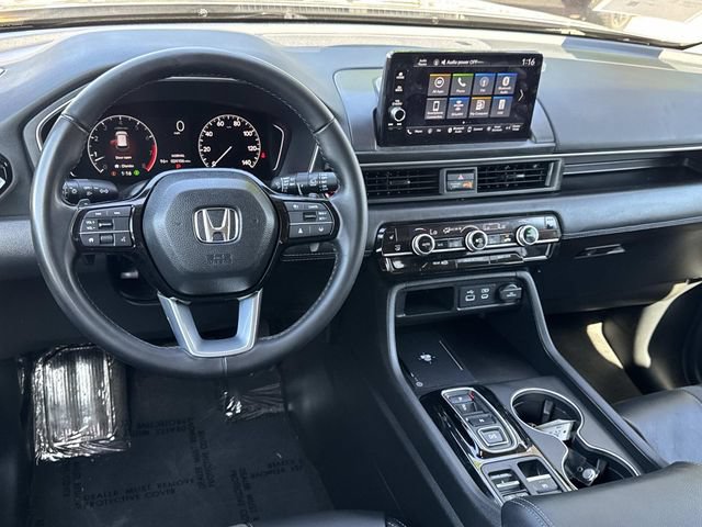 Used 2025 Honda Pilot EX-L image 6