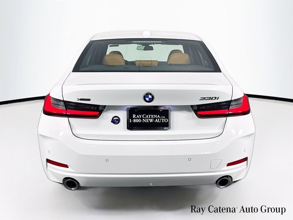 Used 2025 BMW 330i xDrive Sedan w/ Convenience Package image 6