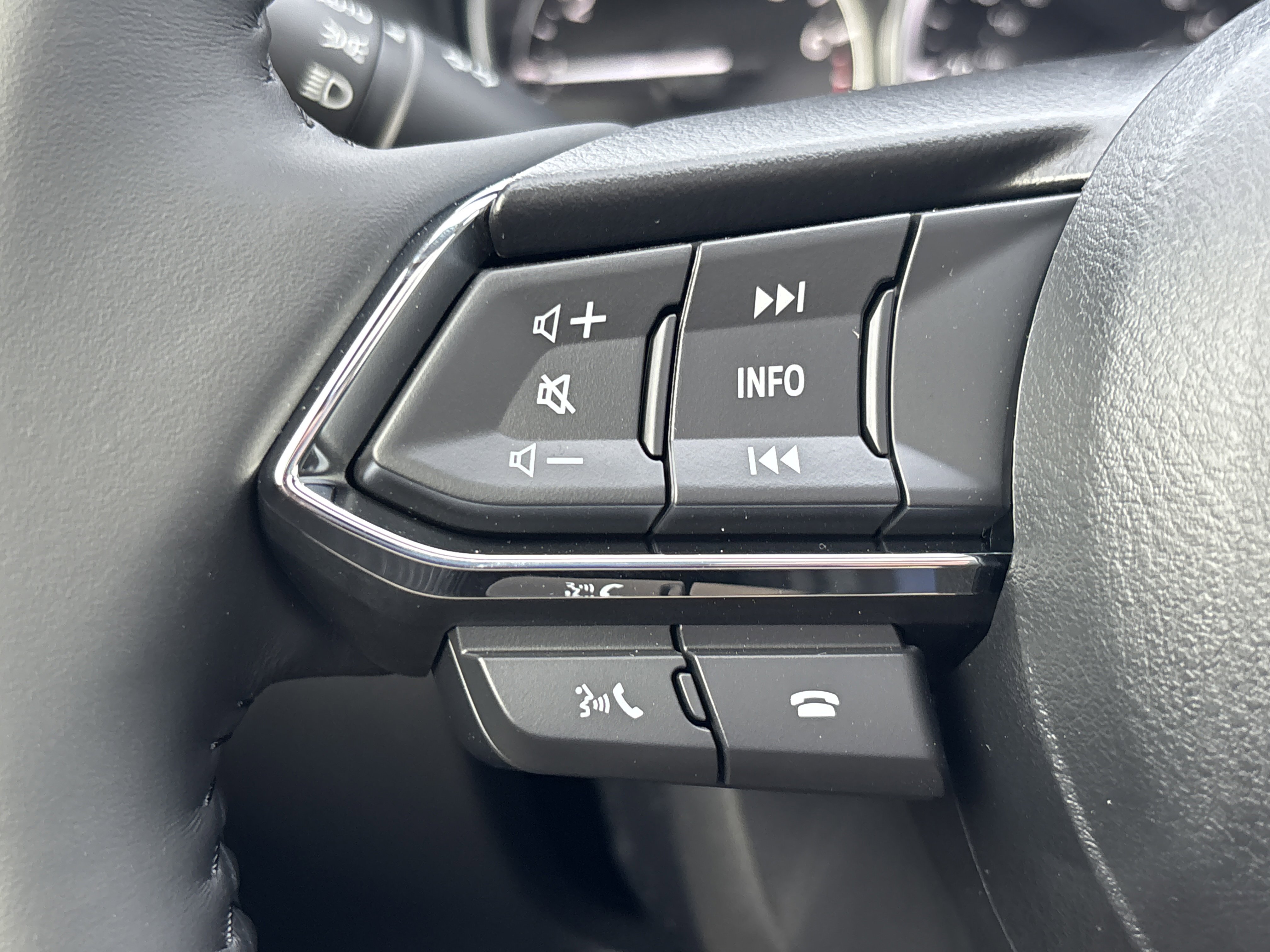 New 2025 MAZDA CX-5 AWD 2.5 S w/ Preferred Package image 25