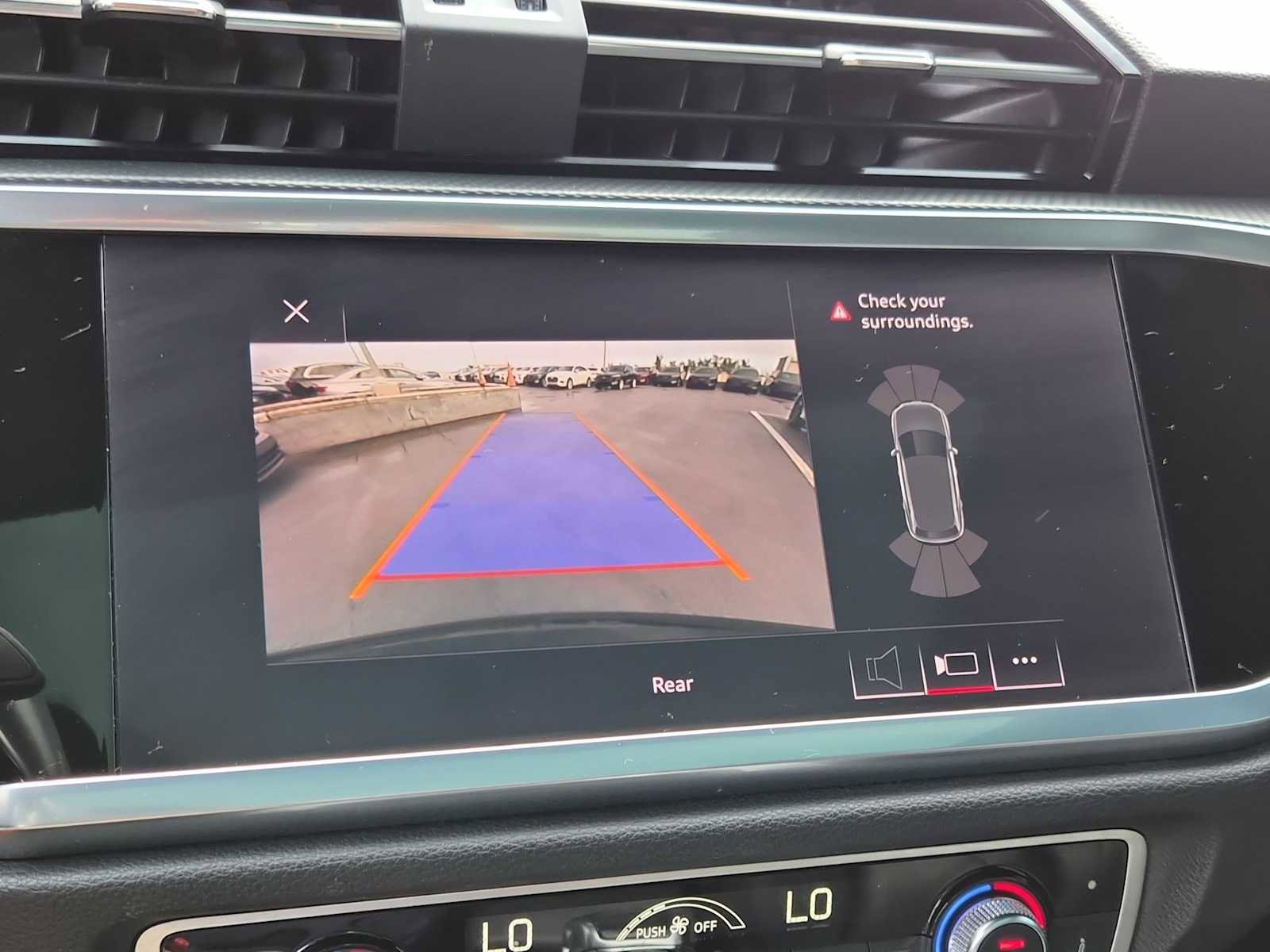 Used 2021 Audi Q3 2.0T Premium w/ Convenience Package image 24