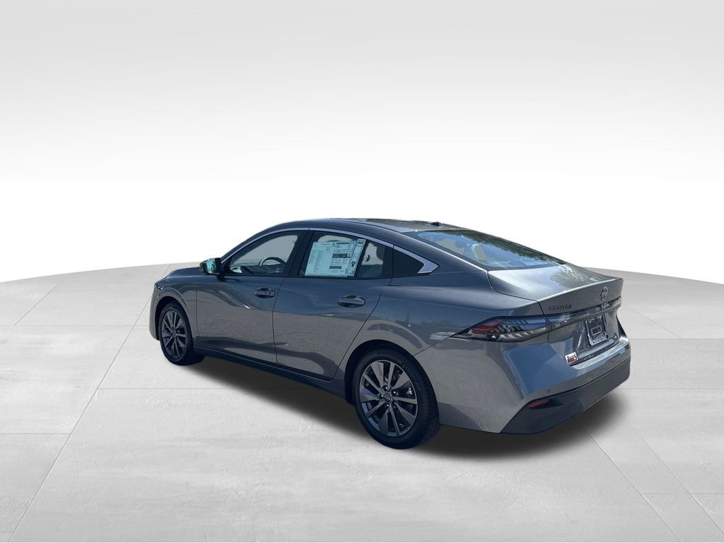 New 2026 Nissan Sentra SL w/ Floor Mat Package FWD image 4