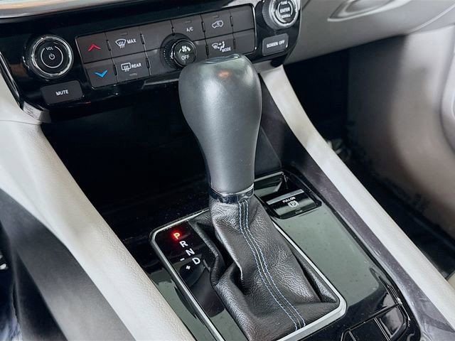 Used 2022 Jeep Compass Latitude image 16