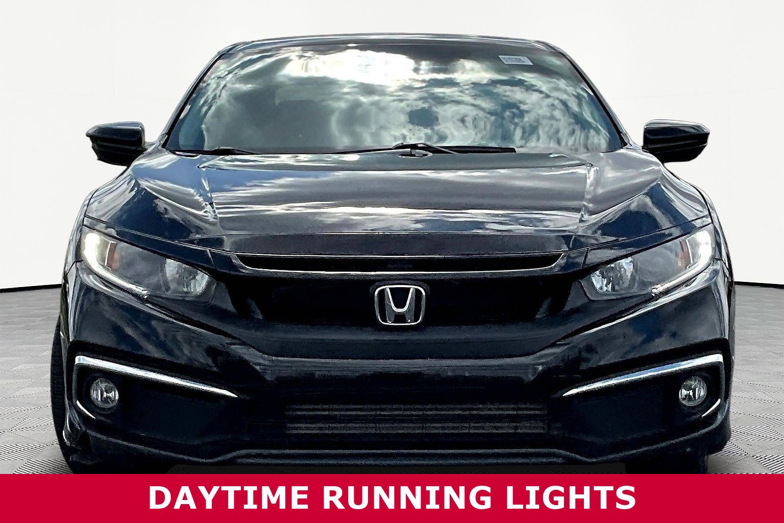 Used 2020 Honda Civic EX image 2