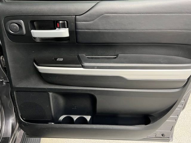 Used 2017 Toyota Tundra Limited w/ Limited Premium Package image 43