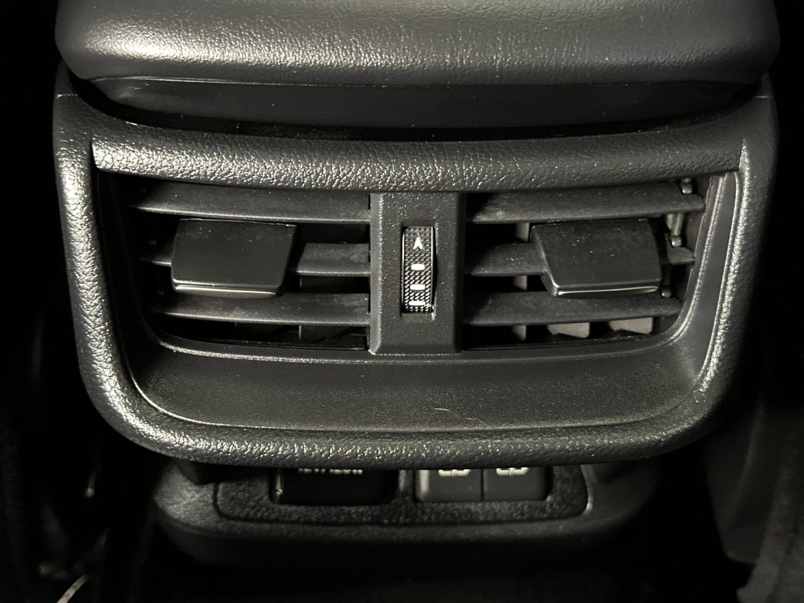 Used 2023 Lexus ES 350 w/ Accessory Package (Z2) image 14