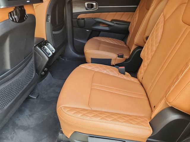 Used 2022 Kia Sorento SX Prestige w/ Rust Color Package image 26