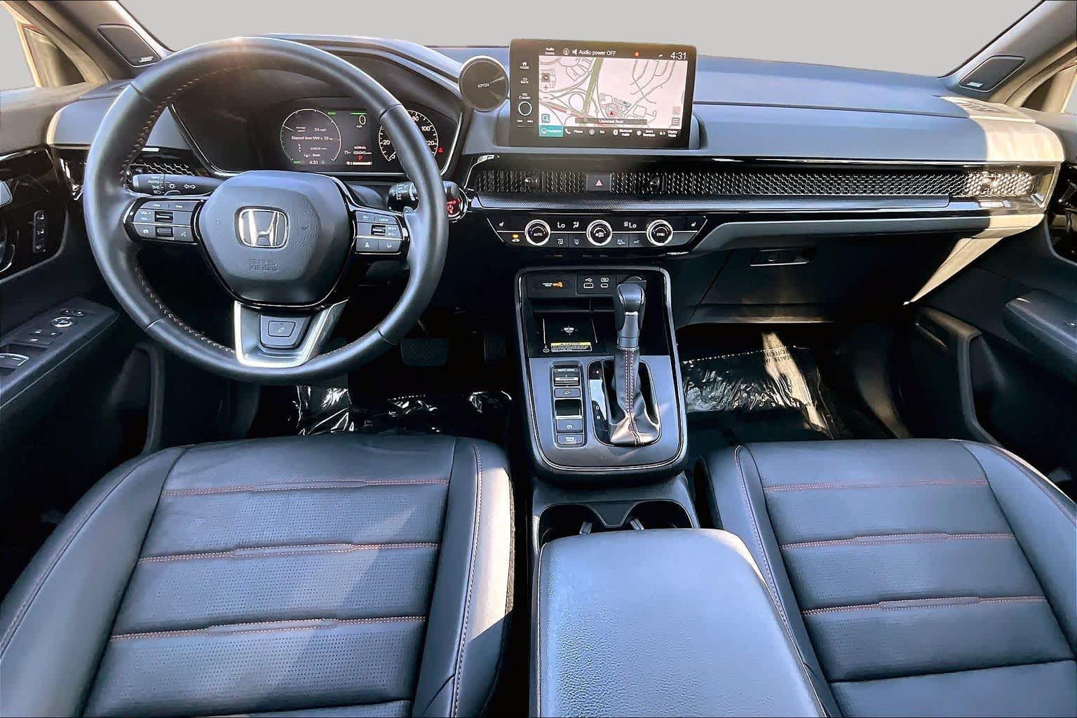 Used 2024 Honda CR-V Sport Touring image 16