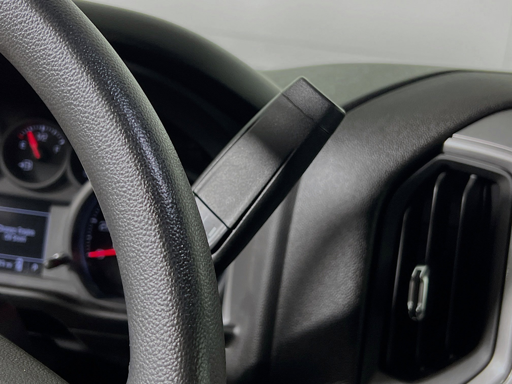 Used 2025 Chevrolet Silverado 3500 W/T image 23