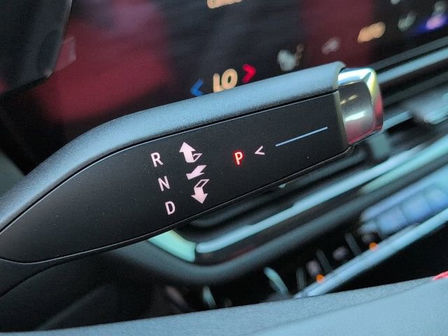 New 2026 Chevrolet Equinox EV RS FWD image 22