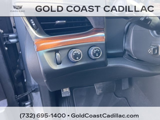 Used 2019 Cadillac Escalade ESV Luxury image 18