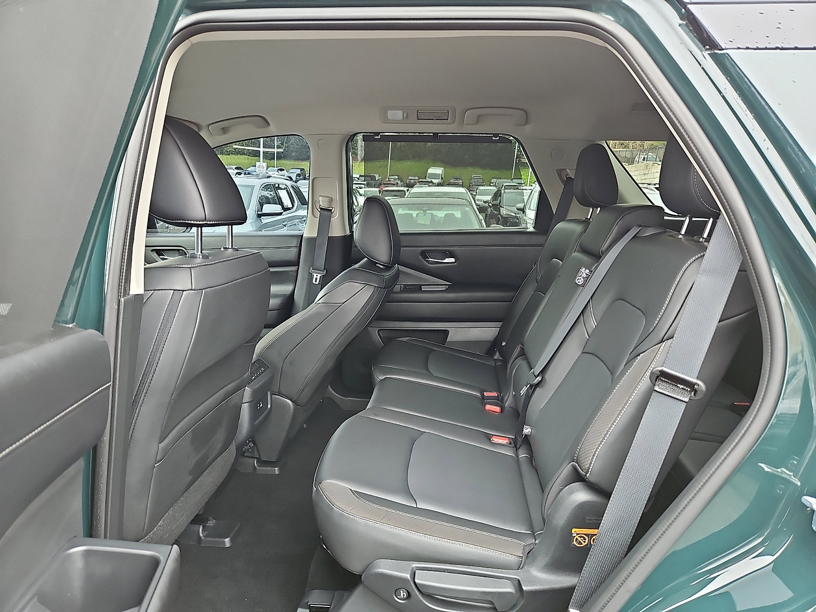 Certified 2024 Nissan Pathfinder SL w/ Cargo Package image 10