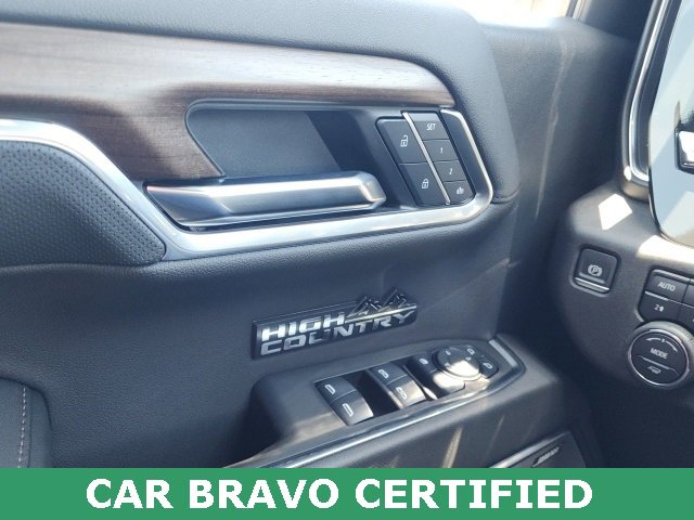 Certified 2025 Chevrolet Silverado 1500 High Country image 46