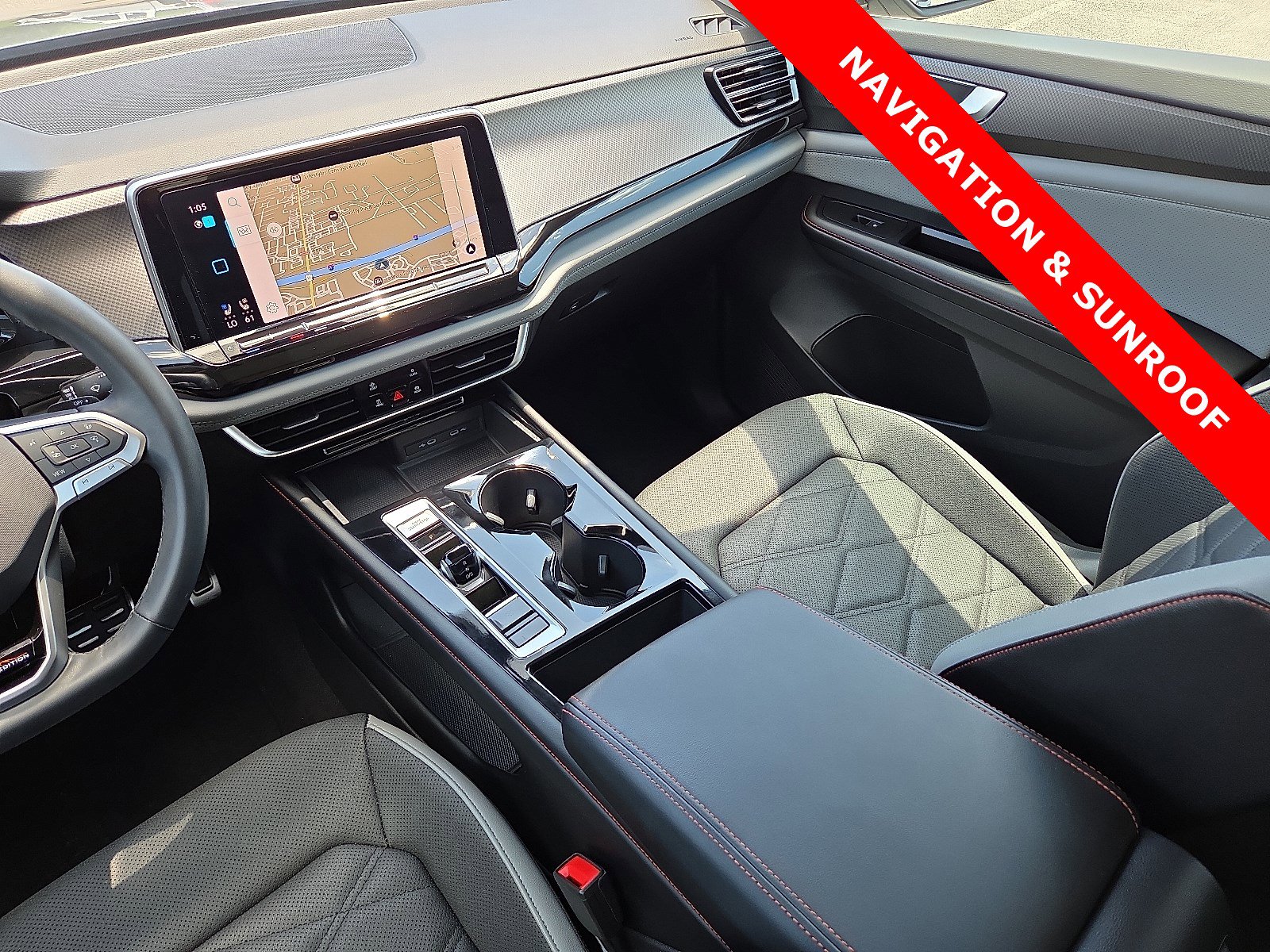 Used 2024 Volkswagen Atlas Peak Edition SEL image 14