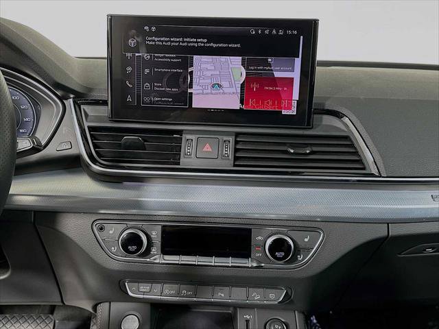 Certified 2025 Audi Q5 2.0T Premium Plus w/ Premium Plus Package AWD/4WD image 13