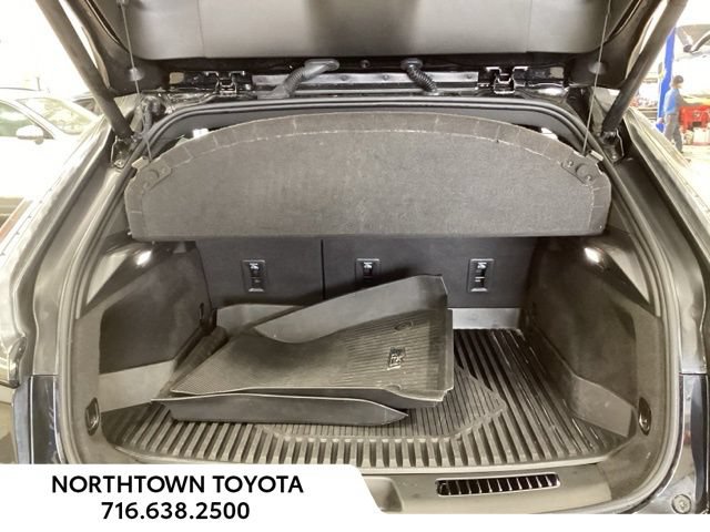 Used 2023 Cadillac XT4 Sport w/ Cold Weather Package AWD/4WD image 11
